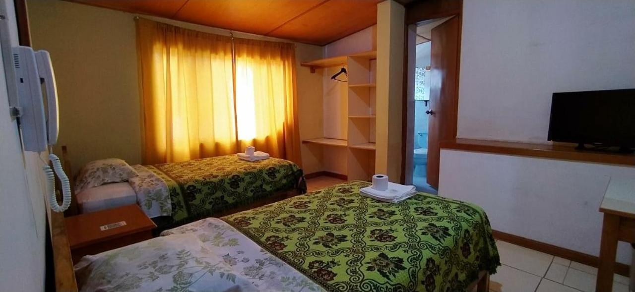 Hostal Dulzura Caraz Esterno foto