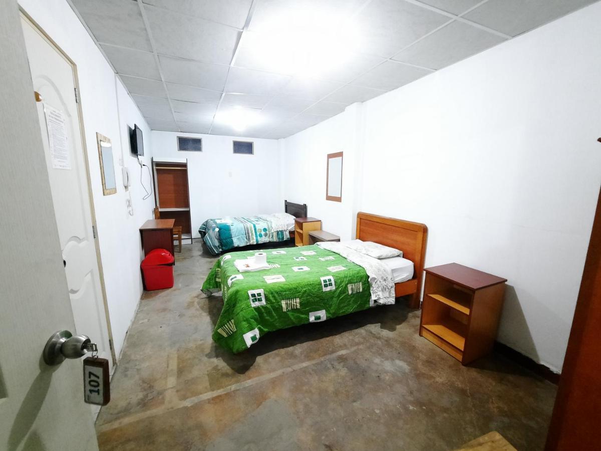 Hostal Dulzura Caraz Esterno foto