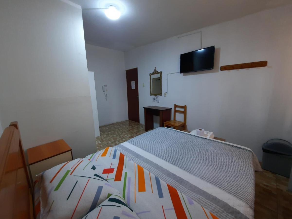 Hostal Dulzura Caraz Esterno foto